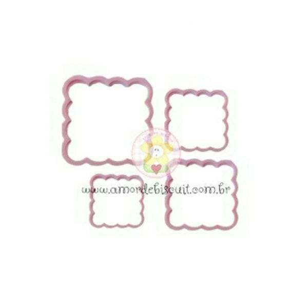 C060 - Kit quadrado com babados 4pcs - 4/5/6/7cm