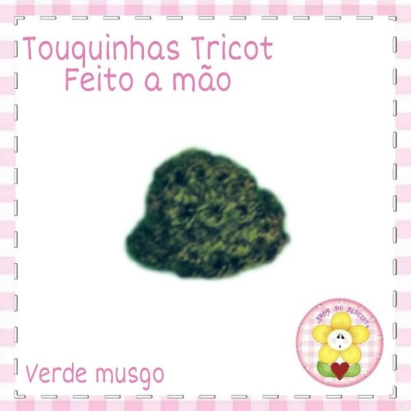 *Touquinha mini - verde musgo - Tricot feito a mão