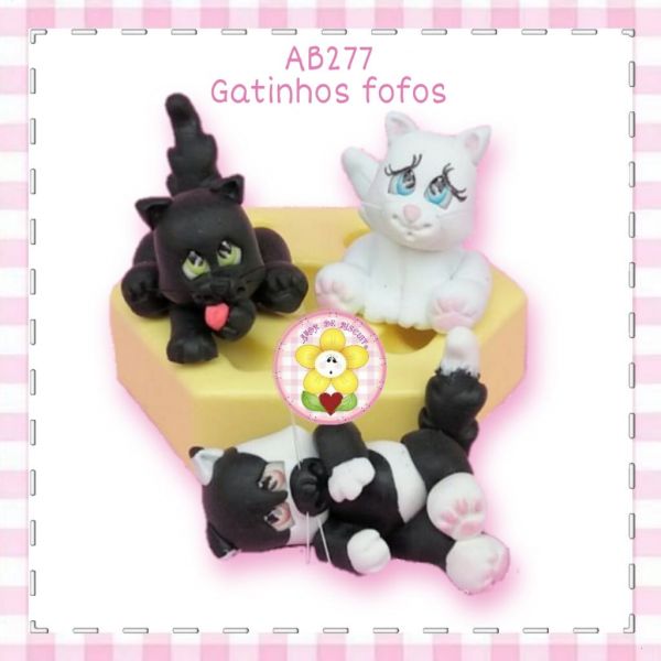 AB277 - Gatinhos fofos